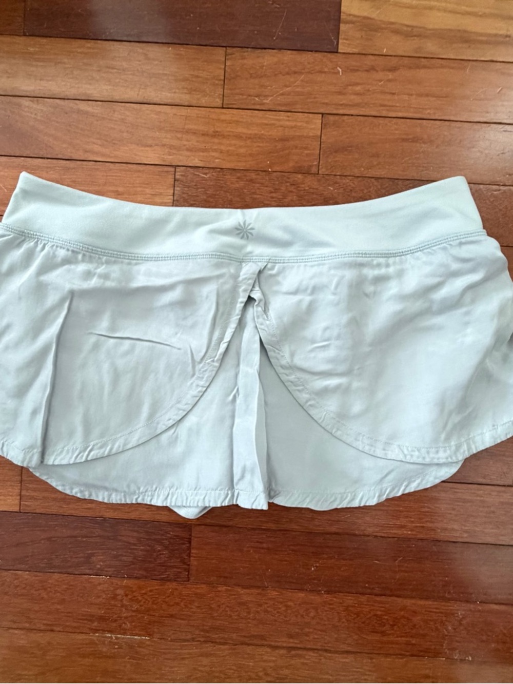 Athleta pale grey layered athletic shorts
